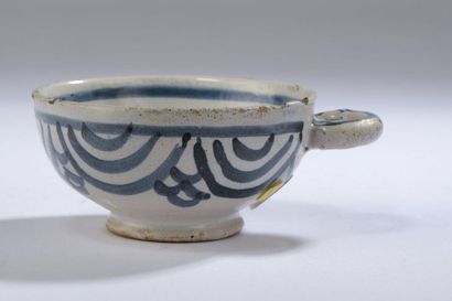 null NEVERS, late 18th century

RARE REVOLUTIONARY TASTEVIN in earthenware with a...