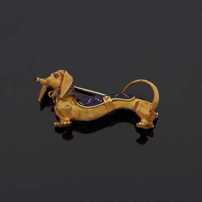  Brooch in two-tone gold, 18k 750%, in the shape of a dachshund adorned with a blue...