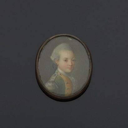 null Miniature on ivory of oval shape, representing a young three-quarter officer...