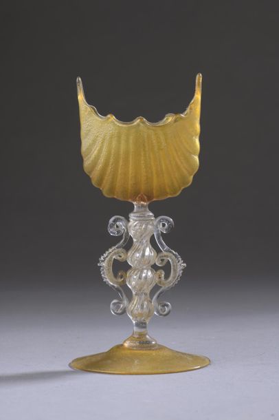 null Antonio SALVIATI (1816-1890)
Petite vase à pied en cristal de Bohême en partie...