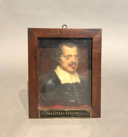 null Deux portraits d'hommes en cire.
XIXème siècle
16,5 x 13,5 cm avec le cadre
