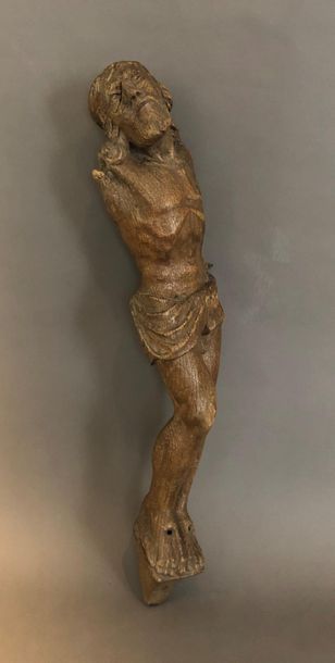 null Christ en bois sculpté
Manque les bras.
H : 74 cm