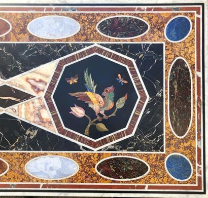 null Table basse rectangulaire en marqueterie de pierres dures, plateau en verre,...