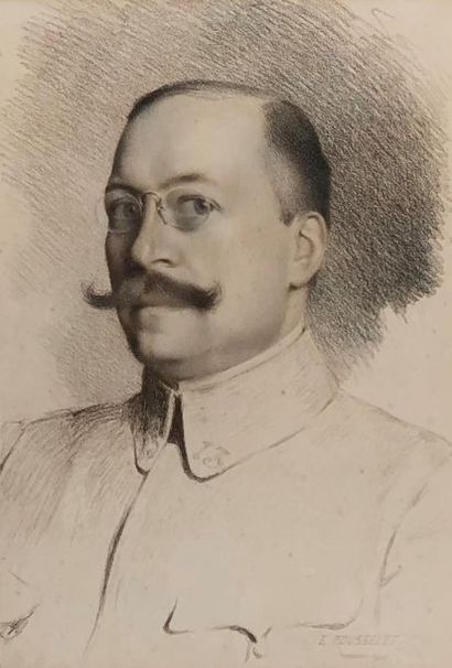 null E.ROUSSELET (XXème siècle)
Portrait d'officier 
Pastel sur papier signé et daté...