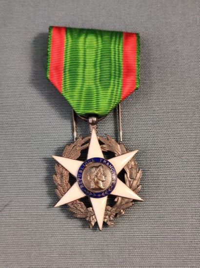 France. Croix du Mérite Agricole 1883 en...