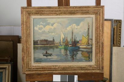 null Henri BARNOIN (1882-1940)

Boat and sailboats in the port of Concarneau

Oil...
