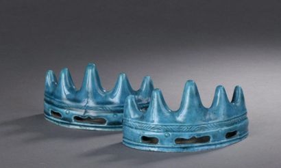 null A pair of five-peaked mountain-shaped BRUSH RESTINGS in turquoise blue enamelled...