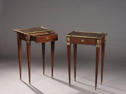 null PAIR OF SMALL TABLES of living room in veneer and marquetry with furniture decoration...