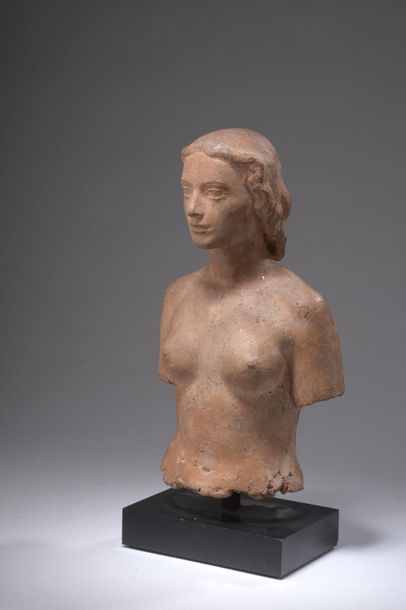 null Joseph RIVIÈRE (1912-1961)


Torse de femme


Épreuve en terre cuite.


Signée...