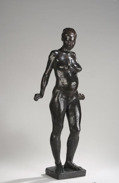 null Jean CARTON (1912-1988)

The Offering (Marie-Christine pregnant), 1979-1980

Bronze...