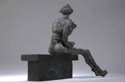 null Bahman DADKHAH (born 1941)

Hostage, 1980

Bronze print with black patina.

Numbering...