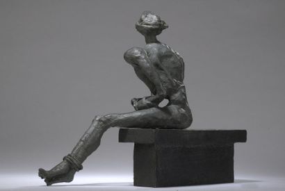 null Bahman DADKHAH (né en 1941)


Otage, 1980


Epreuve en bronze à patine noire.


Numérotation...