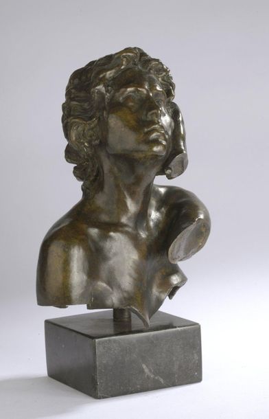 null Victor SÉGOFFIN (1867-1925)


Étude pour la Sorcière


Bronze à patine brun...