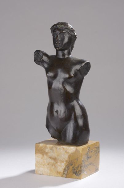 1Joseph BERNARD (1866-1931)

Female torso

Bronze.

Signed...