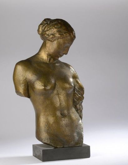 null Robert WLÉRICK (1882-1944)


La petite Jeunesse


Bronze à patine mordorée.


Signé...