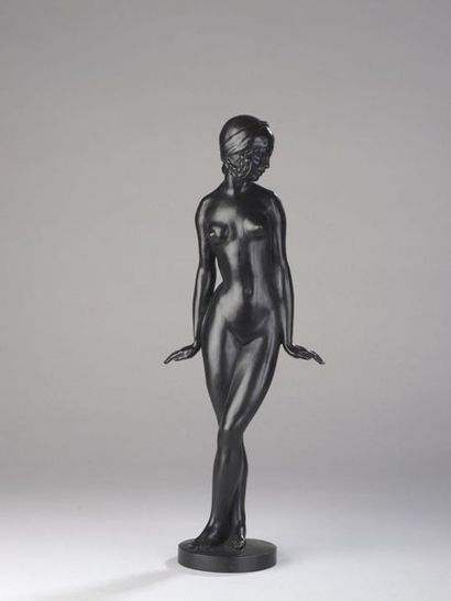 null François POPINEAU (1887-1951). 


Messaouda ou la jeune Orientale, vers 1920


Bronze...