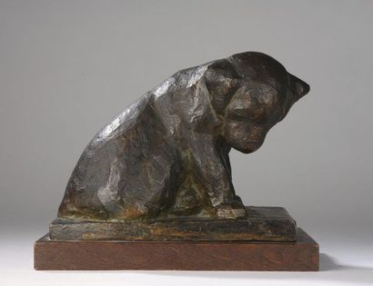 null Flaminio BERTONI (1903-1964)


Chiot, vers 1943


Bronze à patine brun clair.


Signé...