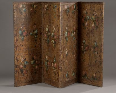 null Folding screen with four embossed leather leaves decorated with polychrome flower...