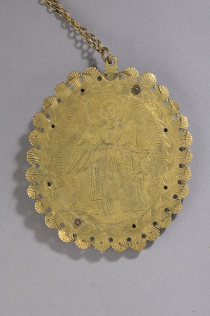 null Octagonal MEDAL in golden brass decorated with coral and enamelled flowers....