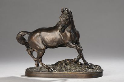 null Pierre-Jules MÈNE (1810-1879)


Cheval arabe, antérieur droit levé tourné vers...
