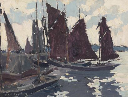 null Henri LOGELAIN (1889-1968)

Fishing boats

Oil on panel.

Signed lower left.

26...