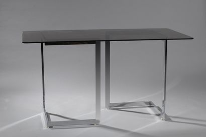 null Émile SOUPLY (1933 - 2013)

CONSOLE with chrome-plated metal structure, transparent...