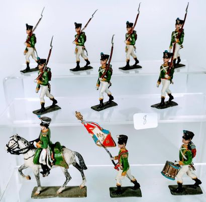  LUCOTTE 1st Empire : 10 Green Grenadiers on parade including Officer on Horseback...