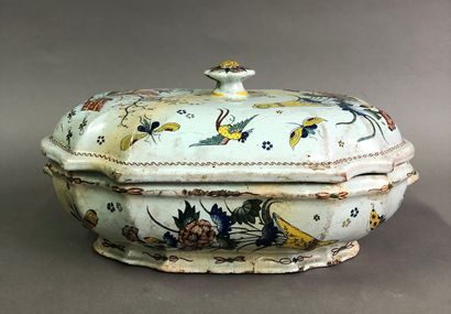 null Rouen earthenware soup tureen decorated with birds, flowers and foliage, with...