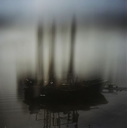 null 
Bruno AVEILLAN (born in 1968)





The boat; the fog, 2008





Photographs....