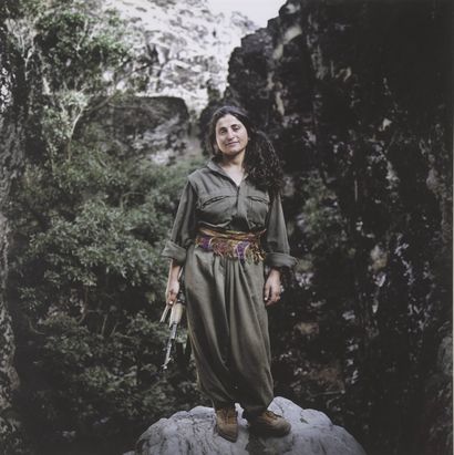 null Colin DELFOSSE (né en 1981)

Combattante du PKK, Kurdistan, 2009

Photographie....