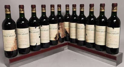 null 12 bouteilles Château MAUCAILLOU - Moulis 1988 

Etiquettes légèrement abîmées,...