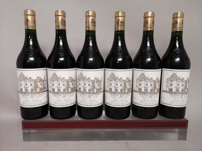 null 6 bouteilles Château HAUT BRION - 1er Gcc Pessac Léognan 1996. En caisse bo...