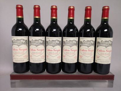 null 6 bouteilles Château CALON SEGUR - 3é Gcc Saint Estèphe 2000. En caisse boi...