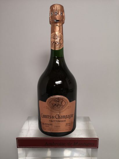 null 1 bouteille CHAMPAGNE TAITTINGER Comtes de Champagne "Rosé" 1985 

Etiquette...