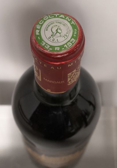 null 1 bouteille Château PALMER - 3é Gcc Margaux 1985 

Légèrement basse. Capsule...