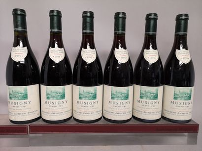 null 6 bouteilles MUSIGNY Grand Cru - Jacques PRIEUR 1995. En caisse bois.