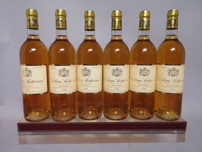 null 6 bouteilles Château SUDUIRAUT - 1er Cc Sauternes 1996. En caisse bois.