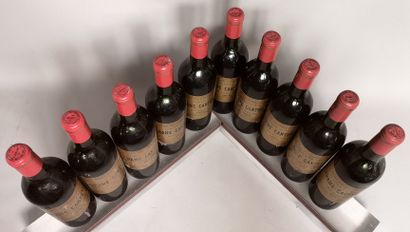 null 10 bouteilles Château BRANE CANTENAC - 3é Gcc Margaux 1962 

Etiquettes légèrement...