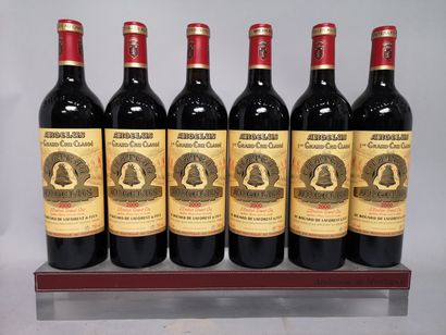 null 6 bouteilles Château ANGELUS - 1er Gcc Saint Emilion 2000. En caisse bois.