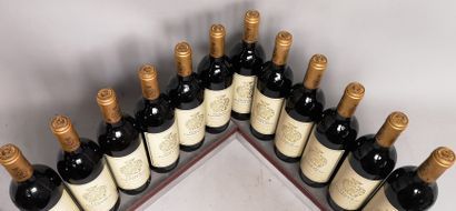 null 12 bouteilles Château GRUAUD LAROSE - 2é Gcc Saint Julien 1996. En caisse bois....