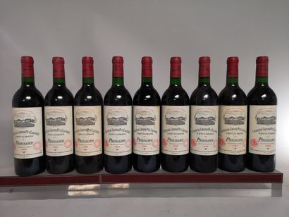 null 9 bouteilles Château GRAND PUY LACOSTE - 5é Gcc Pauillac 1989 

Etiquettes légèrement...