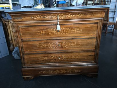 null Varnished wood chest of drawers with arabesque and net decoration, opening to...