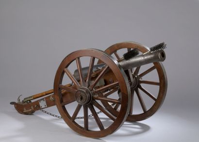 null Reproduction de canon, modèle 1840-1850

Fabrication contemporaine

H. 30 cm....