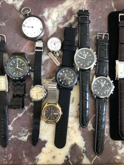 null Lot comprising ten watches, including two LIP, one SEIKO, two SPIRIT, one VUILLEMIN...