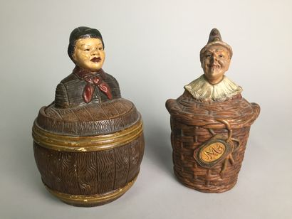 null Wooden barrel with mulatto boy's bust lid. 

Polychrome terracotta

Circa 1900

Small...