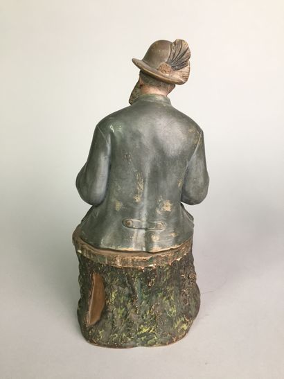 null Empereur FRANCOIS JOSEPH (1830-1916), costume de chasseur, assis sur un tronc...