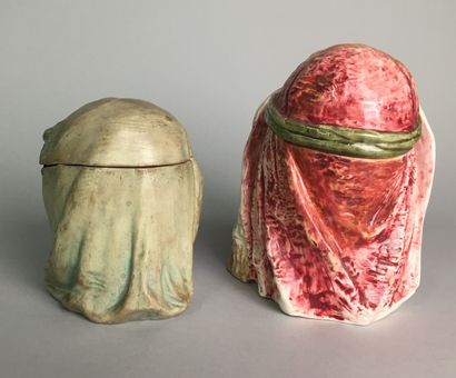 null Smiling Arab woman, head covered. 

Polychrome terracotta

Circa 1900

Small...