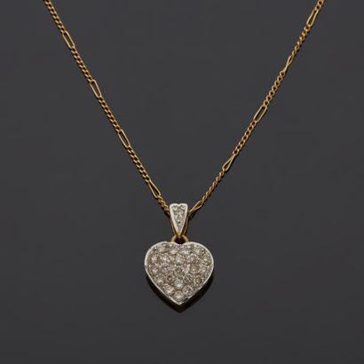 null Two-tone 18K gold 750‰ pendant, heart-shaped, set with a pavement of brilliant-cut...