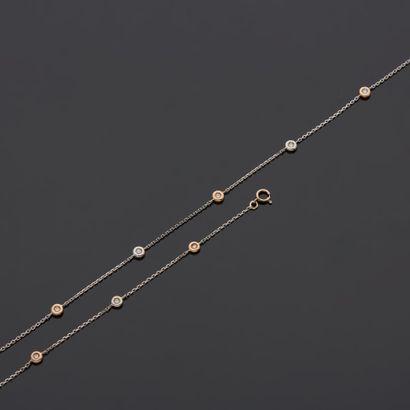 null Set in 18K white gold and pink gold 750‰, consisting of a necklace and a bracelet,...