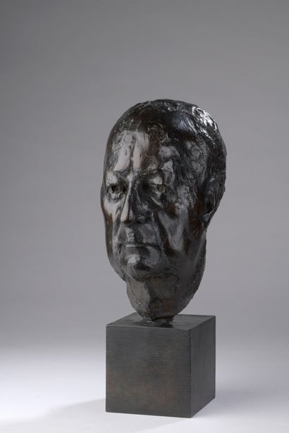 null Jean CARDOT (1930-2020)


Pierre Messmer (1916- 2007)


Bronze with brown patina....
